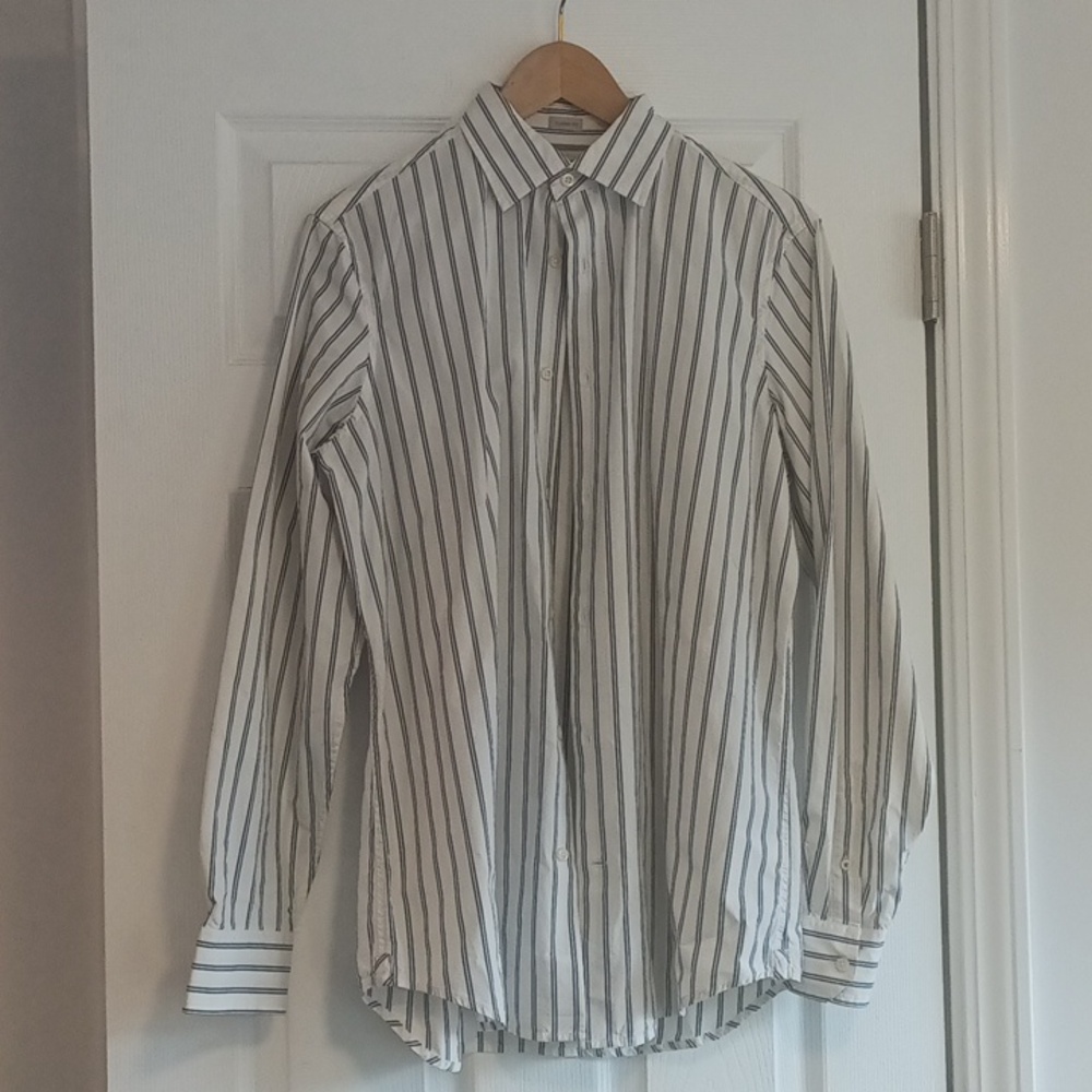 Men's Banana Republic striped shirt